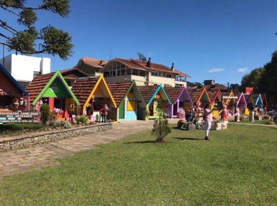 Casinhas Coloridas  - Foto 6 de 1