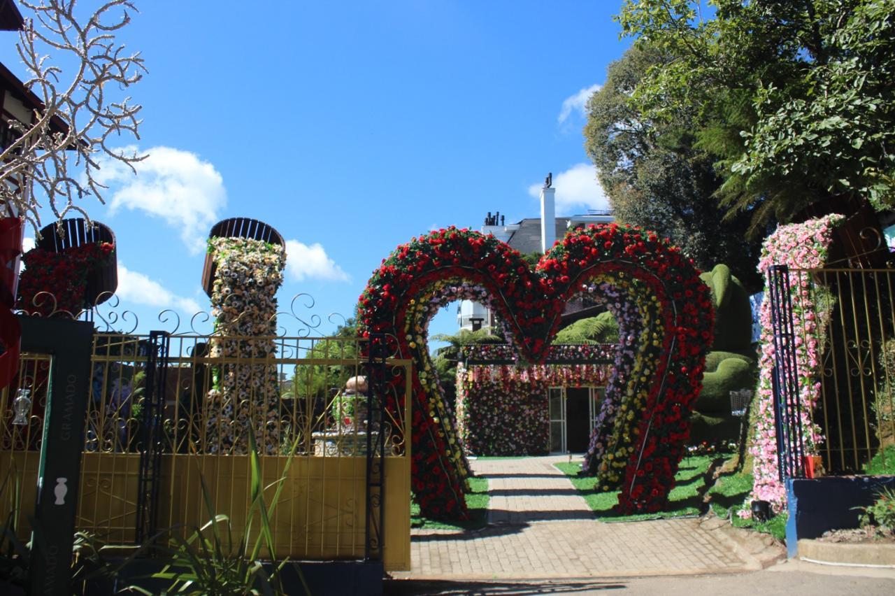 Rua Torta de Gramado ganha parque inspirado no Miracle Garden de Dubai