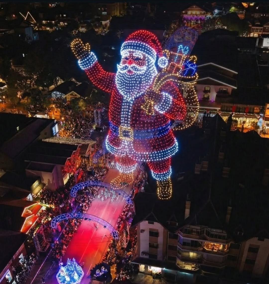 Natal Luz terá show de drones no Park Knorr Natal Luz terá show de drones no Park Knorr